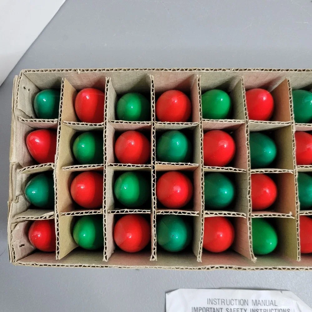 Noma Expressions 40 Outdoor Light Set Multi Ceramic Red‎ & Green Bulbs Christmas